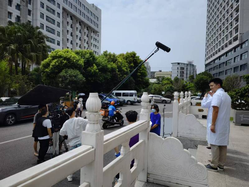 蓬溪县广告片拍摄公司低成本实现高规格制作的诀窍